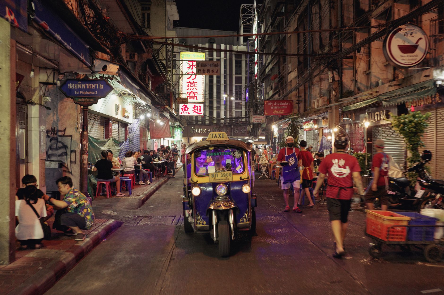 Chinatown Yaowarat neon street Bangkok