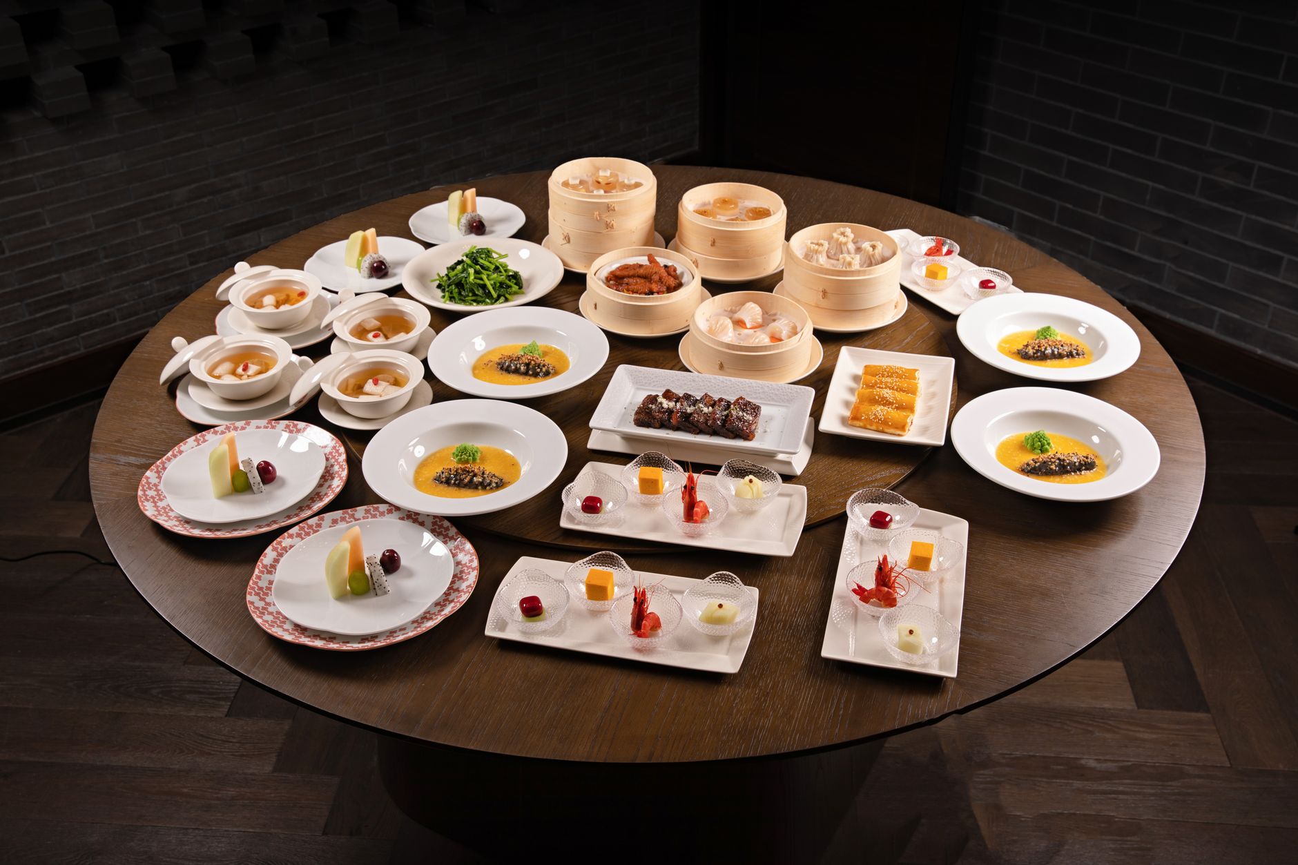 chinese banquet round table dim sum
