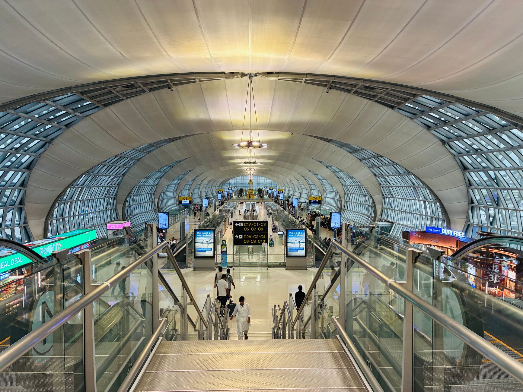 suvarnabhumi airport departure terminal thailand